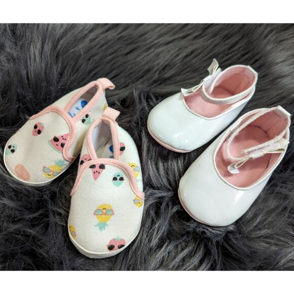 Infant Girl Shoe Bundle sz 3 - Picture 1 of 7